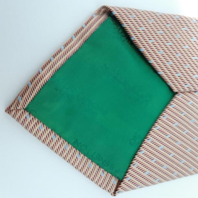 美品 ネクタイ BENETTON ベネトン < 男性ファッション  美品 ネクタイ BENETTON ベネトン < 男性ファッションの