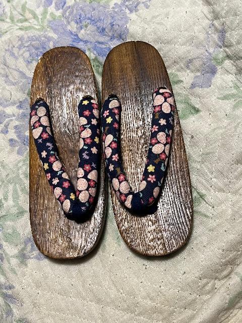 女性下駄 < 女性ファッション  女性下駄  < 女性ファッションの