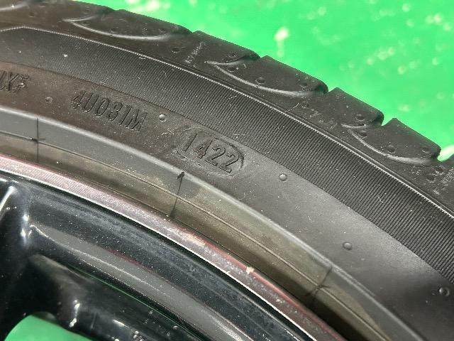 7072094)レイズベルサス18インチブラックポリッシュ4本ピレリ中古タイヤセットミニバン等225/40R18送料無料 < 自動車/バイク 7072094)レイズベルサス18インチブラックポリッシュ4本ピレリ中古タイヤセットミニバン等225/40R18送料無料 < 自動車/バイク