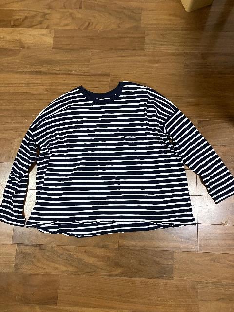 ���i�@UNIQLO �{�[�_�[�J�b�g�\�[�@LL �l�C�r�[  �� �u�����h�� 