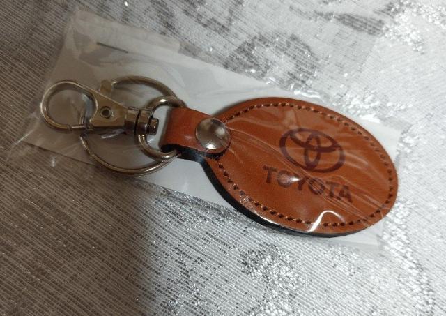 ����@�g���^�@��L�[�z���_�[�@�V�i�@�p�b�P�[�W�ɔj�ꂠ��@�g���^������ �� ������/�o�C�N