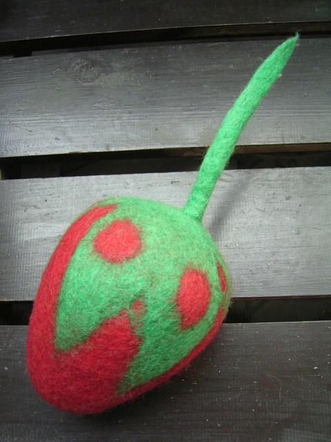 ☆即決☆フェルト製 いちご♪ < インテリア/ライフ  ☆即決☆フェルト製 いちご♪  < インテリア/ライフの