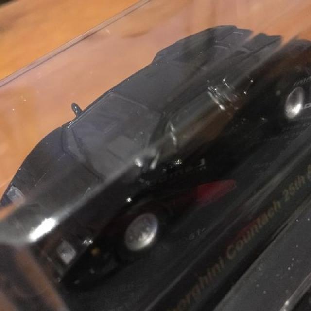 ランボルギーニ4 カウンタック 25th アニヴァーサリー ★京商サンクス限定★ < ホビー  ランボルギーニ4 カウンタック 25th アニヴァーサリー ★京商サンクス限定★ < ホビーの