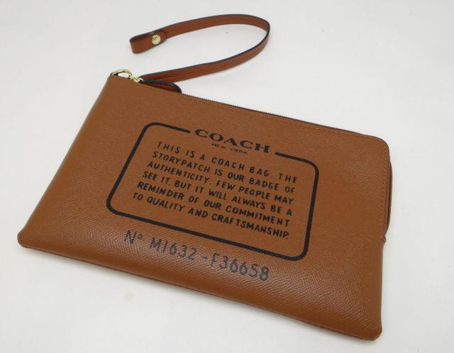 COACH コーチ F36658 シグネチャー PVC リバーシブル ショルダートートバッグ ポーチ付 ブラウン<美品> < ブランド COACH コーチ F36658 シグネチャー PVC リバーシブル ショルダートートバッグ ポーチ付 ブラウン<美品> < ブランドの