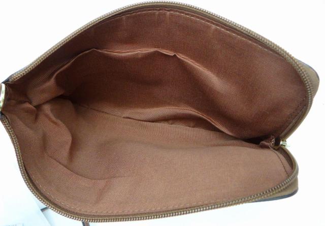 COACH コーチ F36658 シグネチャー PVC リバーシブル ショルダートートバッグ ポーチ付 ブラウン<美品> < ブランド COACH コーチ F36658 シグネチャー PVC リバーシブル ショルダートートバッグ ポーチ付 ブラウン<美品> < ブランドの