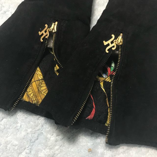 正規品 エルメス 高級レザーグローブ  ブラック 裏スカーフ柄 7 良品 < ブランド  正規品 エルメス 高級レザーグローブ  ブラック 裏スカーフ柄 7 良品 < ブランドの