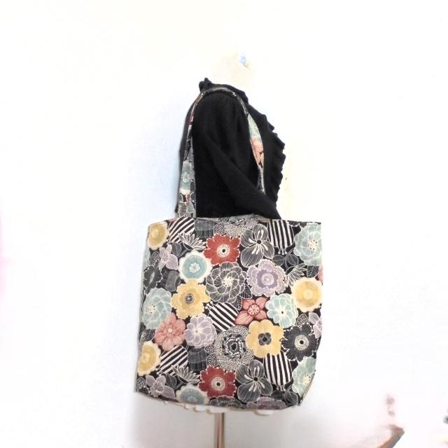 【Dカン】【LL】◆エコバッグに◆北欧モダンフラワー×黒地 < 女性ファッション 【Dカン】【LL】◆エコバッグに◆北欧モダンフラワー×黒地 < 女性ファッションの