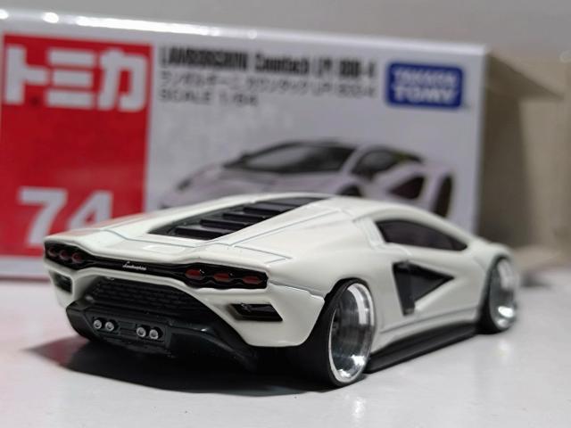 yg~Jz{Mj JE^bN LPI 800-4