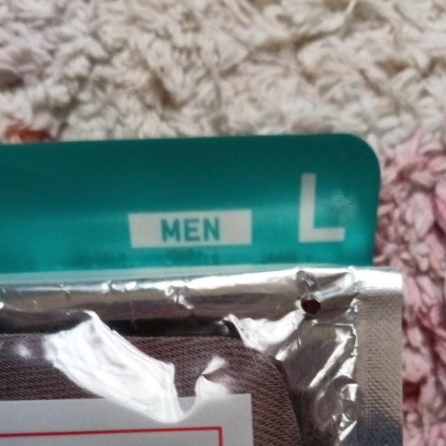 UNIQLOAq[gebN  uh 