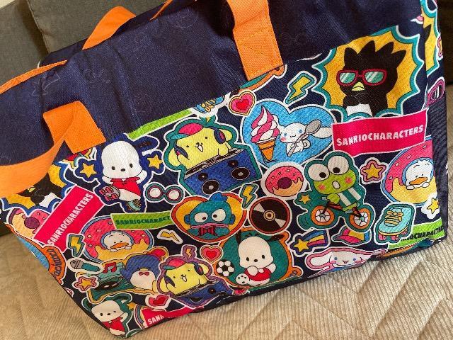 ♯新品♯サンリオキャラクターズ 保温&保冷アルミ素材 30L  いろいろ使える万能バッグ レジャーバッグ レジカゴ 収納 マザーズ < おもちゃ  ♯新品♯サンリオキャラクターズ 保温&保冷アルミ素材 30L  いろいろ使える万能バッグ レジャーバッグ レジカゴ 収納 マザーズ < おもちゃの