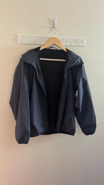 GU ジーユー ウィンドプルーフシェルパーカ 長袖パーカー ジップアップ ウィンドブレード ユニセックス ブルー M ユニクロ < ブランド GU ジーユー ウィンドプルーフシェルパーカ 長袖パーカー ジップアップ ウィンドブレード ユニセックス ブルー M ユニクロ < ブランドの