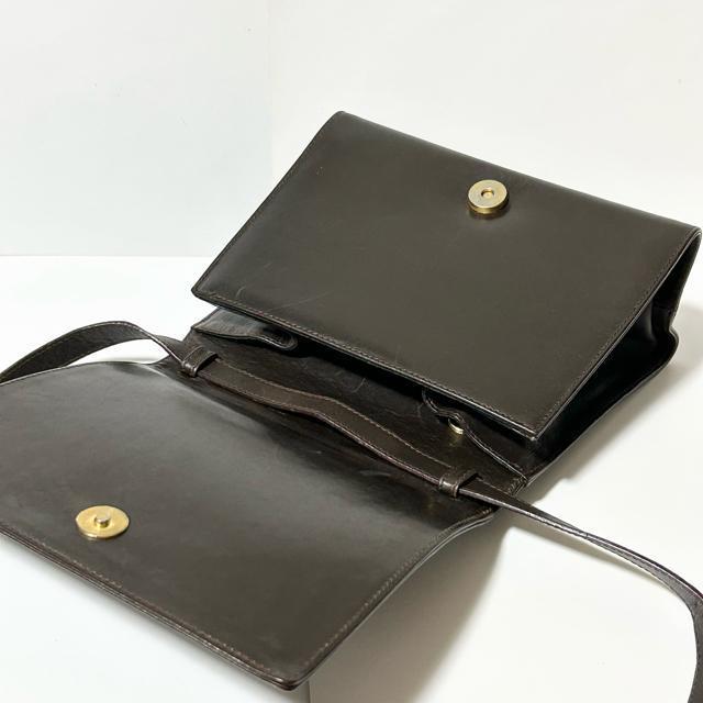 Salvatore Ferragamo �t�F���K�� ���@�����{�� �J�[�t ���U�[ �V�����_�[�o�b�O �u���E�� �S�[���h���� �� �u�����h�� 