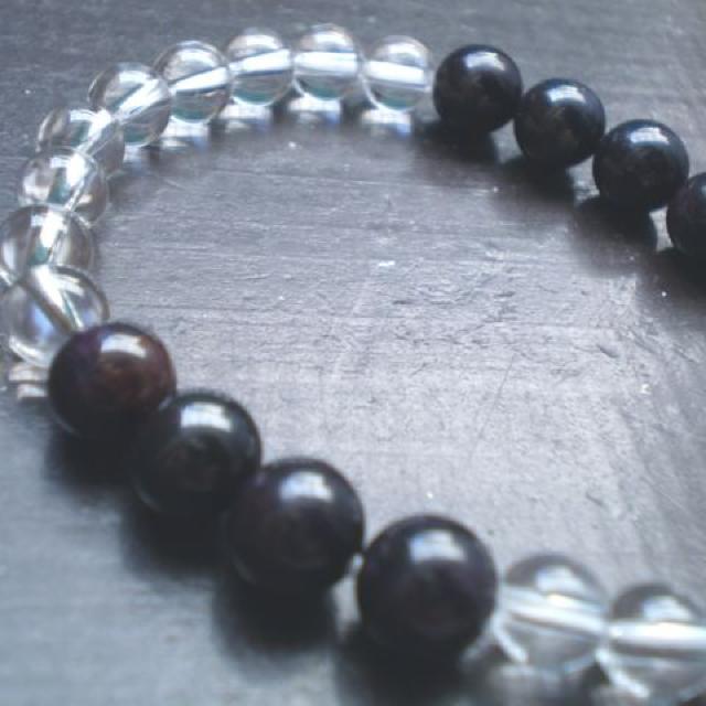 スギライトx水晶ブレスレット < 女性アクセサリー/時計 スギライトx水晶ブレスレット < 女性アクセサリー/時計の