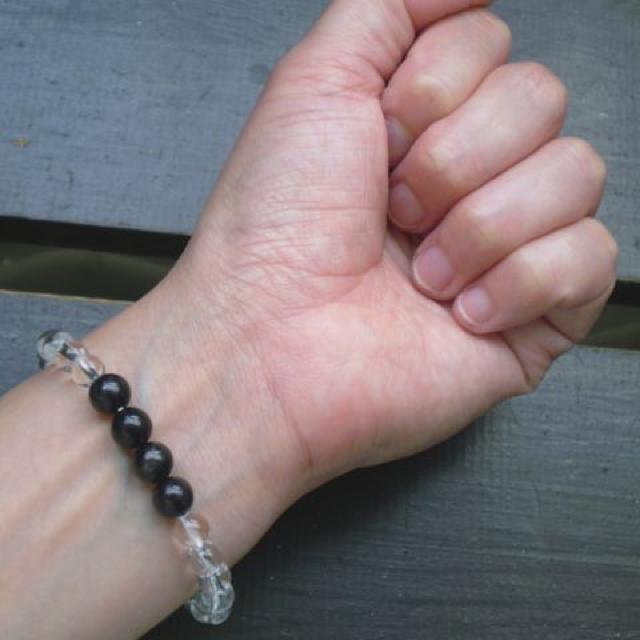 スギライトx水晶ブレスレット < 女性アクセサリー/時計 スギライトx水晶ブレスレット < 女性アクセサリー/時計の