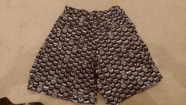 黒キュロットパンツ 白ハンバーガー柄 Мサイズ < 女性ファッション  黒キュロットパンツ 白ハンバーガー柄 Мサイズ < 女性ファッションの