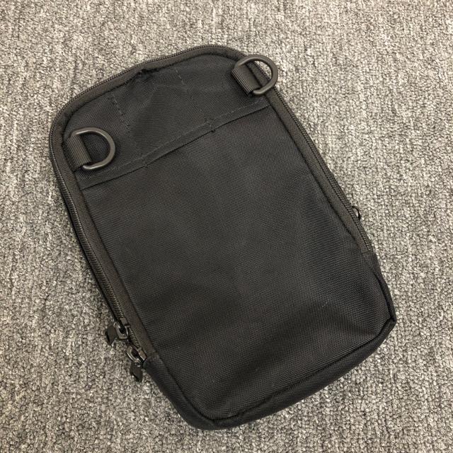 即決 Evoon ショルダーバッグ ブラック < 女性ファッション  即決 Evoon ショルダーバッグ ブラック < 女性ファッションの