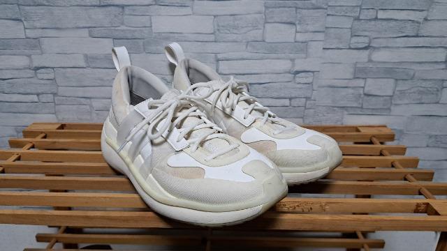 ☆Y-3 ワイスリー ロゴ レザー スニーカー/27.0cm/メンズ/白☆新作モデル < ブランド ☆Y-3 ワイスリー ロゴ レザー スニーカー/27.0cm/メンズ/白☆新作モデル < ブランドの