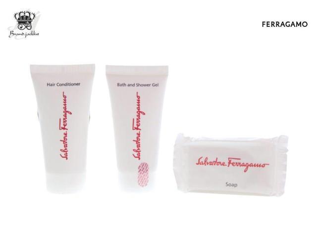 サルヴァトー レフェラガモ プールファム バス&シャワージェル コンディショナー ソープ 3点セット FERRAGAMO【正規品】 < ブランド サルヴァトー レフェラガモ プールファム バス&シャワージェル コンディショナー ソープ 3点セット FERRAGAMO【正規品】 < ブランドの