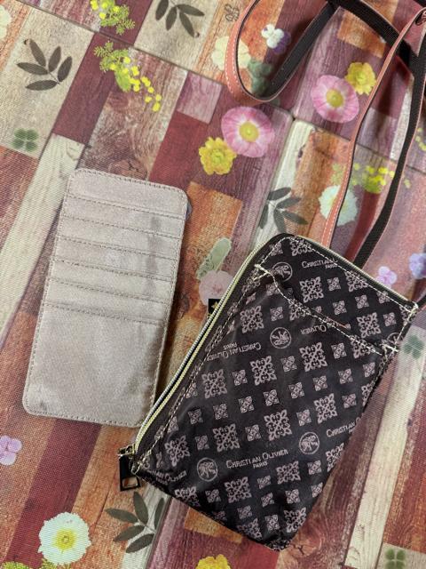 感謝を込めて★新品Christian OlivIerお財布機能付き スマホポシェット★カジュアル系セットアップ★1000円スタート < 女性ファッション 感謝を込めて★新品Christian OlivIerお財布機能付き スマホポシェット★カジュアル系セットアップ★1000円スタート < 女性ファッションの