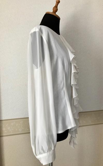 フリルブラウス 東京ブラウス 白 < 女性ファッション フリルブラウス 東京ブラウス 白 < 女性ファッションの