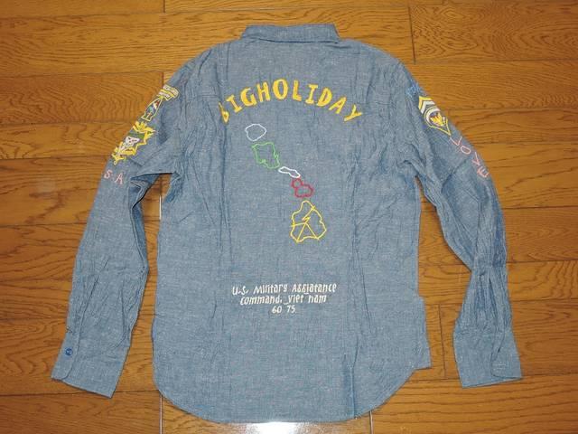 新品 TMT デニムシャツ M 刺繍ステッチ ベトシャツ スーベニア < ブランド 新品 TMT デニムシャツ M 刺繍ステッチ ベトシャツ スーベニア < ブランドの