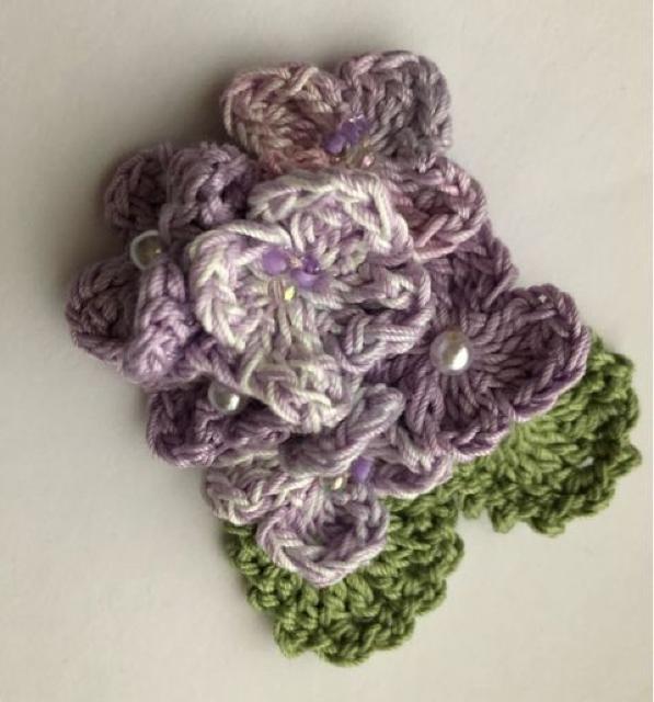 ハンドメイド ブローチ コサージュ ラベンダー色の紫陽花♪ 紫 < 女性ファッション  ハンドメイド ブローチ コサージュ ラベンダー色の紫陽花♪ 紫 < 女性ファッションの