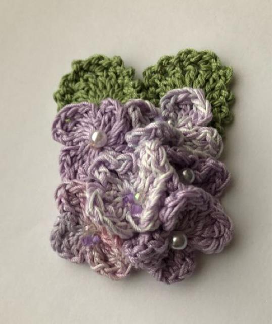 ハンドメイド ブローチ コサージュ ラベンダー色の紫陽花♪ 紫 < 女性ファッション  ハンドメイド ブローチ コサージュ ラベンダー色の紫陽花♪ 紫 < 女性ファッションの