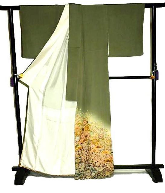 【最高峰】新品同様 慶長三年創業【十七代 京屋林蔵】3紋 比翼付 クリーニング済 色留袖 身丈163.5m 裄66cm T3315 < 女性ファッション  【最高峰】新品同様 慶長三年創業【十七代 京屋林蔵】3紋 比翼付 クリーニング済 色留袖 身丈163.5m 裄66cm T3315 < 女性ファッションの