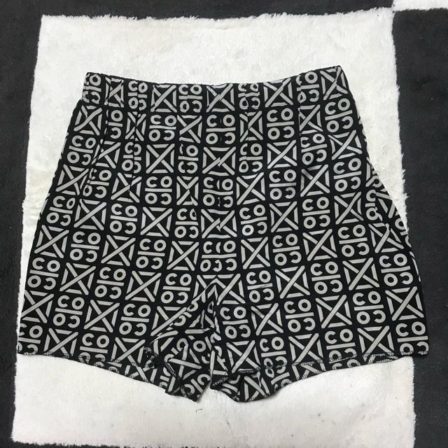 激レア 正規品  ヴィンテージ シャネル CoCo シルク キュロットパンツセット 38 < ブランド  激レア 正規品  ヴィンテージ シャネル CoCo シルク キュロットパンツセット 38 < ブランドの