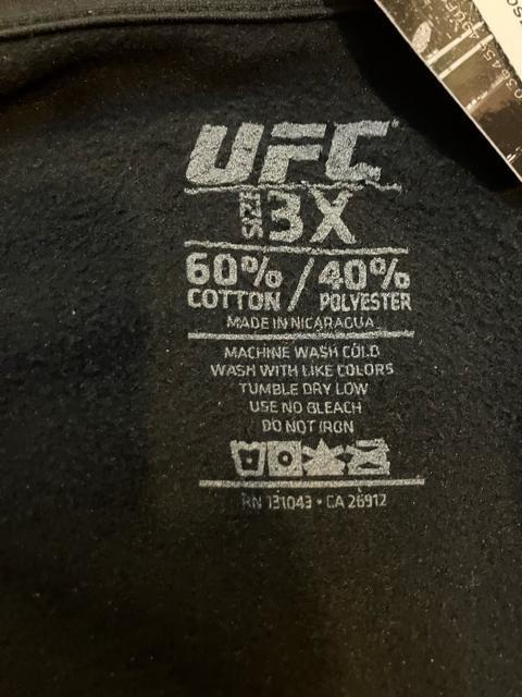 INDEPENDENT UFC 総合格闘技 大きいsize 3Xプルオーバー赤黒 < 男性ファッション  INDEPENDENT UFC 総合格闘技 大きいsize 3Xプルオーバー赤黒 < 男性ファッションの