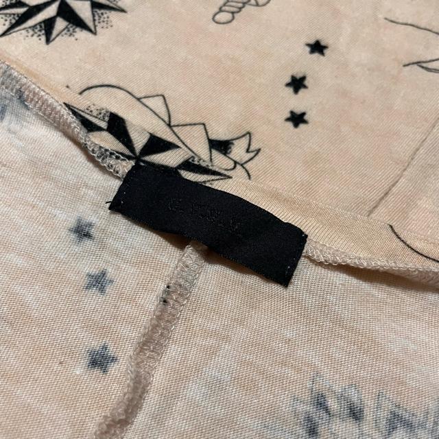 G.V.G.V. tatoo 総柄 半袖 オーバーサイズ カットソー < 女性ファッション G.V.G.V. tatoo 総柄 半袖 オーバーサイズ カットソー < 女性ファッションの