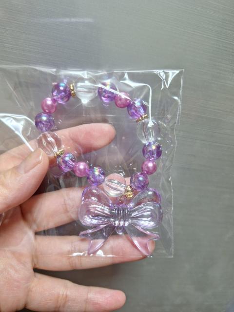 No.27新品★「デカッ!リボンチャーム付きブレスレット」=パープル= < キッズ/ベビー No.27新品★「デカッ!リボンチャーム付きブレスレット」=パープル= < キッズ/ベビーの