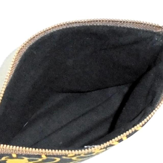 【19p幅】◆黄色カメリア×黒地◆ファスナーポーチ < 女性ファッション 【19p幅】◆黄色カメリア×黒地◆ファスナーポーチ < 女性ファッションの