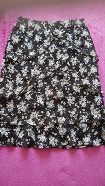 未使用 CLATHAS  クレイサス カメリア スカート 黒 < ブランド  未使用 CLATHAS  クレイサス カメリア スカート 黒  < ブランドの