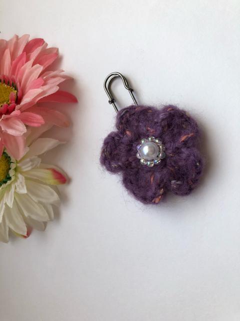 ハンドメイド ストールピン 可愛いモヘアのお花♪ ガーリー < 女性ファッション  ハンドメイド ストールピン 可愛いモヘアのお花♪ ガーリー  < 女性ファッションの