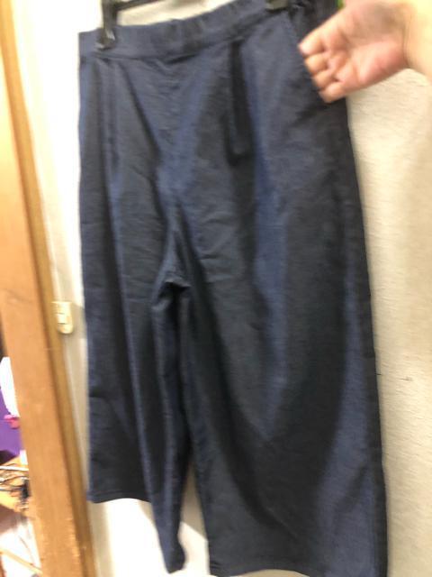 LL未使用デニムのようなブルーガウチョパンツ < 女性ファッション  LL未使用デニムのようなブルーガウチョパンツ < 女性ファッションの