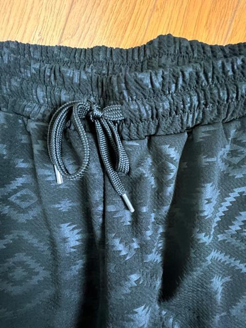 5Lサイズ!高貴紳士的!LOGOS DAYS!サラッとメッシュ素材凹凸オルテ柄!黒色!両サイド&後一つポケット付き!ハーフパンツ! < 男性ファッション  5Lサイズ!高貴紳士的!LOGOS DAYS!サラッとメッシュ素材凹凸オルテ柄!黒色!両サイド&後一つポケット付き!ハーフパンツ! < 男性ファッションの