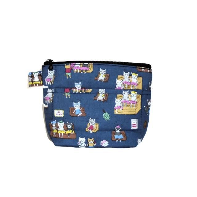 【17p幅】◆サウナ猫×紺ブルー地◆ファスナーポーチ < 女性ファッション 【17p幅】◆サウナ猫×紺ブルー地◆ファスナーポーチ < 女性ファッションの