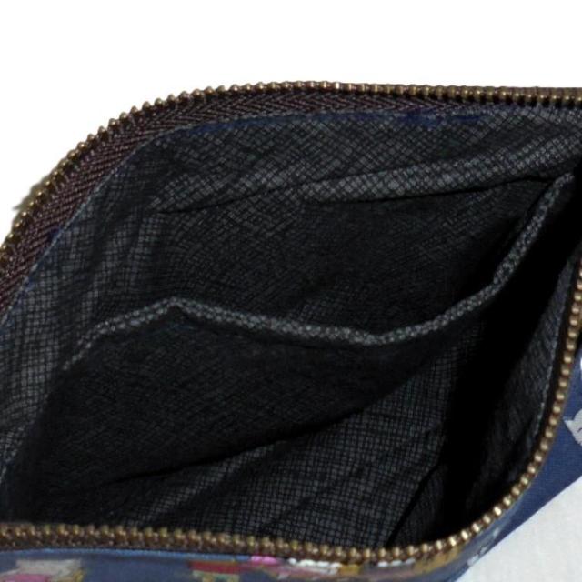 【17p幅】◆サウナ猫×紺ブルー地◆ファスナーポーチ < 女性ファッション 【17p幅】◆サウナ猫×紺ブルー地◆ファスナーポーチ < 女性ファッションの