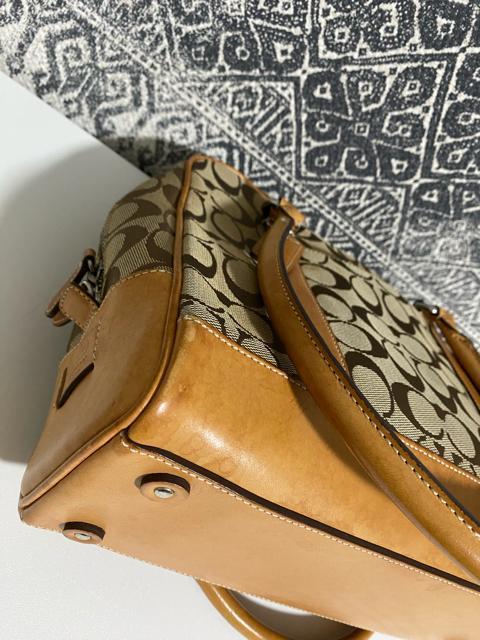 【美品】COACH コーチ シグネチャー トートバッグ ハンドバッグ 肩掛け < ブランド  【美品】COACH コーチ シグネチャー トートバッグ ハンドバッグ 肩掛け < ブランドの