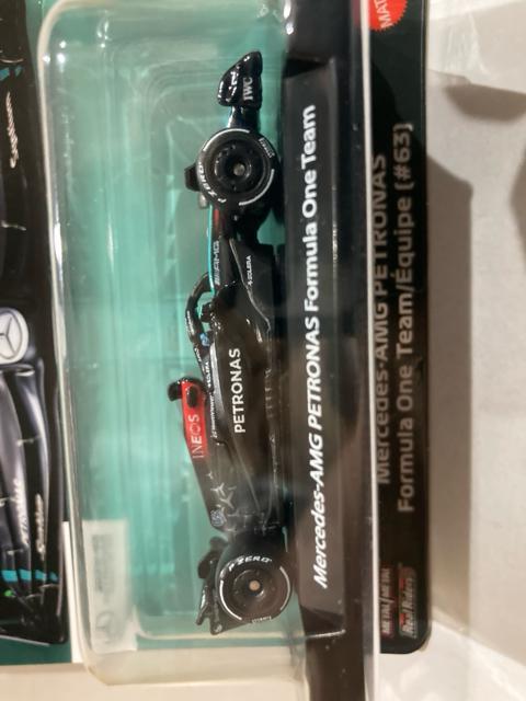 ホットウィール・レース・メルセデスAMGペトロナスF1チーム#63 (他も出品中)。 < ホビー ホットウィール・レース・メルセデスAMGペトロナスF1チーム#63 (他も出品中)。 < ホビーの