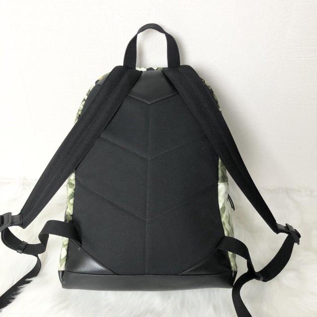 【未使用級】JIMMY CHOO ジミーチュウ リュック バックパック WILMER ウィルマー ピクセル柄 スネーク 迷彩 < ブランド 【未使用級】JIMMY CHOO ジミーチュウ リュック バックパック WILMER ウィルマー ピクセル柄 スネーク 迷彩 < ブランドの