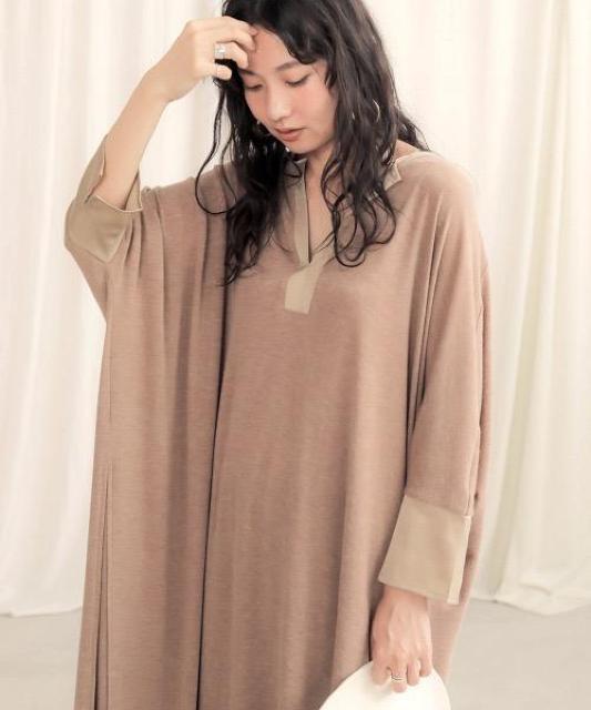 ブージュルードB a bサテン切り替え素敵スリットワンピ新品 < ブランド ブージュルードB a bサテン切り替え素敵スリットワンピ新品 < ブランドの