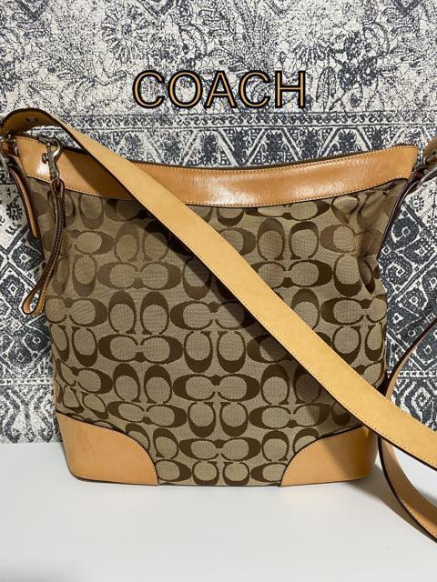 【美品】COACH コーチ シグネチャー キャンバス ショルダーバッグ ブラウン < ブランド  【美品】COACH コーチ シグネチャー キャンバス ショルダーバッグ ブラウン  < ブランドの