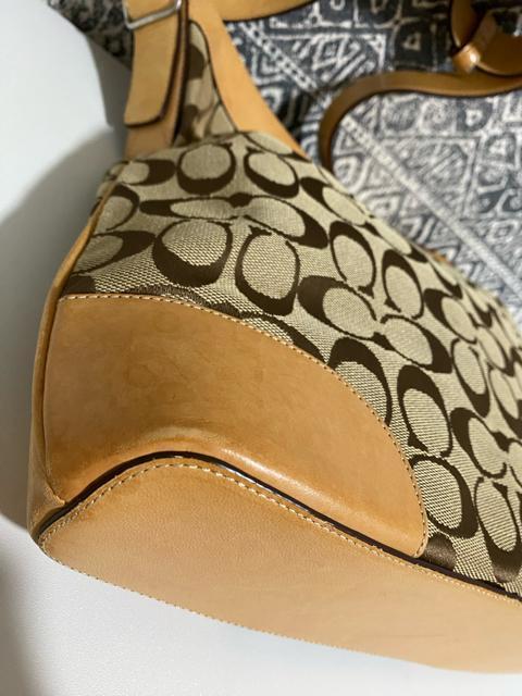 【美品】COACH コーチ シグネチャー キャンバス ショルダーバッグ ブラウン < ブランド  【美品】COACH コーチ シグネチャー キャンバス ショルダーバッグ ブラウン < ブランドの