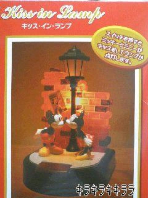 ●ロマンチック★ボタンを押すとミッキーとミニーがキス*ランプが点灯<キッス・イン・ランプ> < 家電/AV ●ロマンチック★ボタンを押すとミッキーとミニーがキス*ランプが点灯<キッス・イン・ランプ> < 家電/AVの