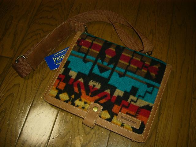 新品PENDLETONペンドルトンiPad用ケースバッグイータブレットPC < 男性ファッション 新品PENDLETONペンドルトンiPad用ケースバッグイータブレットPC < 男性ファッションの