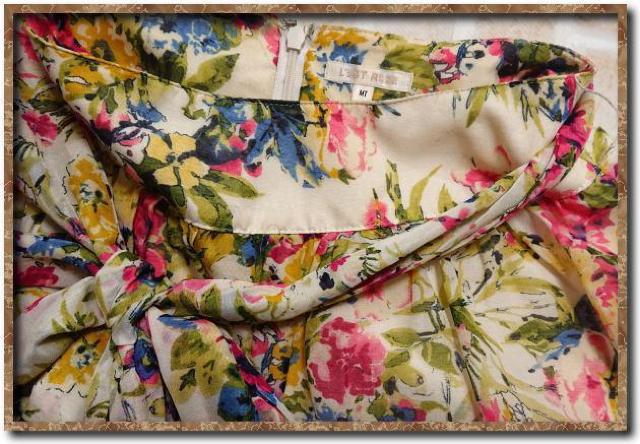 レストローズ リボン付き花柄スカート オフホワイト < ブランド レストローズ リボン付き花柄スカート オフホワイト < ブランドの