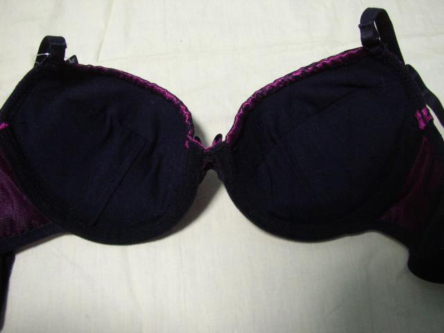 光沢ワインレッドとレース使いB75Mワイヤー入り < 女性ファッション  光沢ワインレッドとレース使いB75Mワイヤー入り < 女性ファッションの