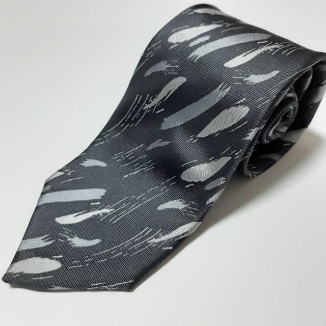 美品 ネクタイ masaki UOMO < 男性ファッション  美品 ネクタイ masaki UOMO  < 男性ファッションの